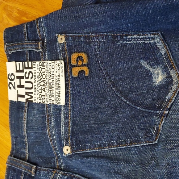 NWT JOE'S JEAN. - Picture 5 of 6